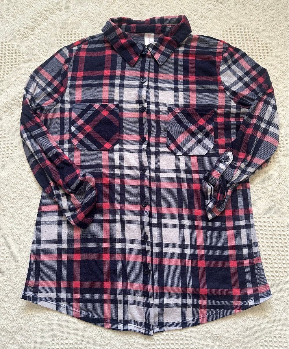 No Boundaries 3/4 Sleeve Lace Back Plaid Shirt